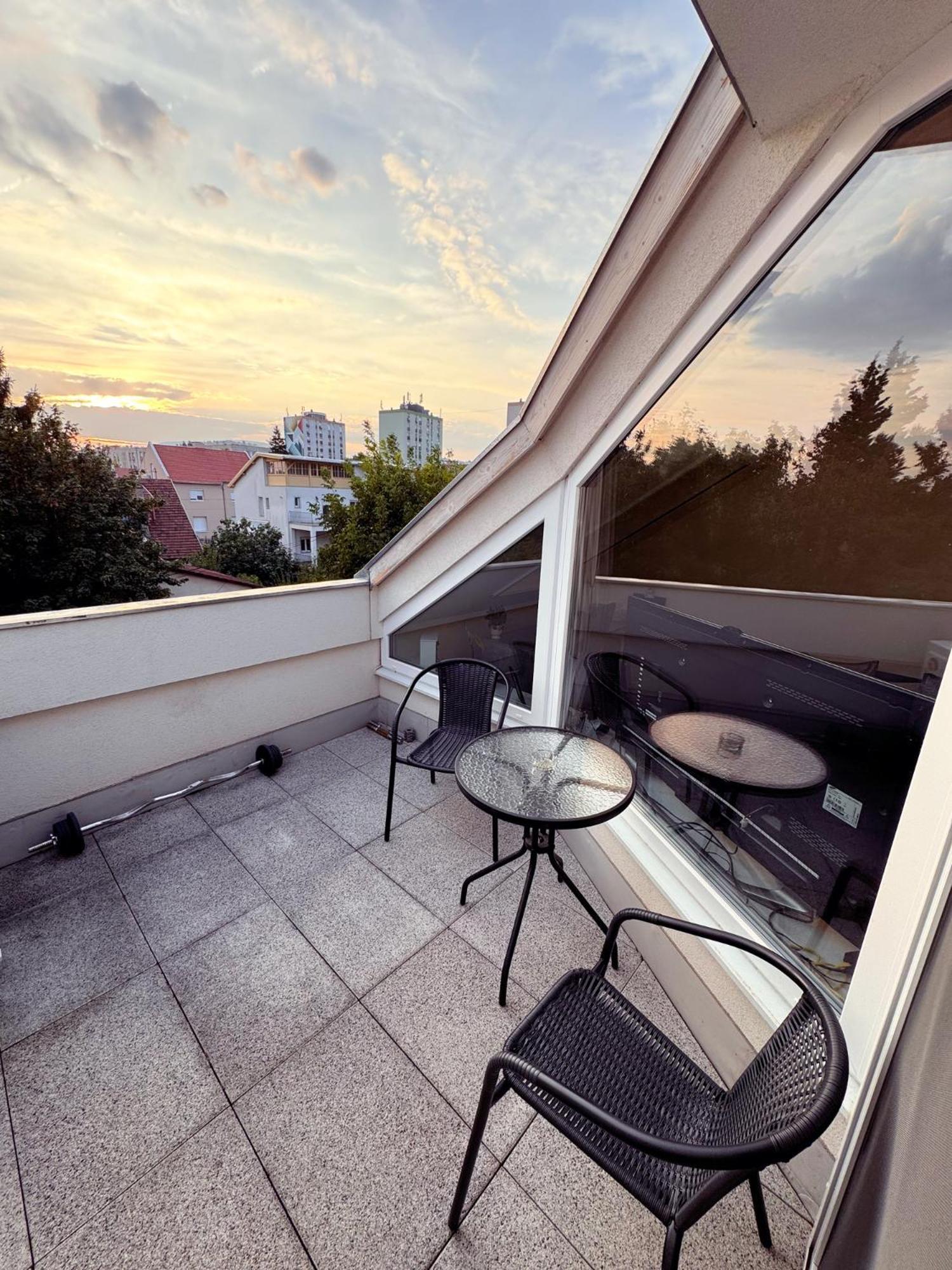 Exclusive Family Apartman Apartman Pécs Kültér fotó