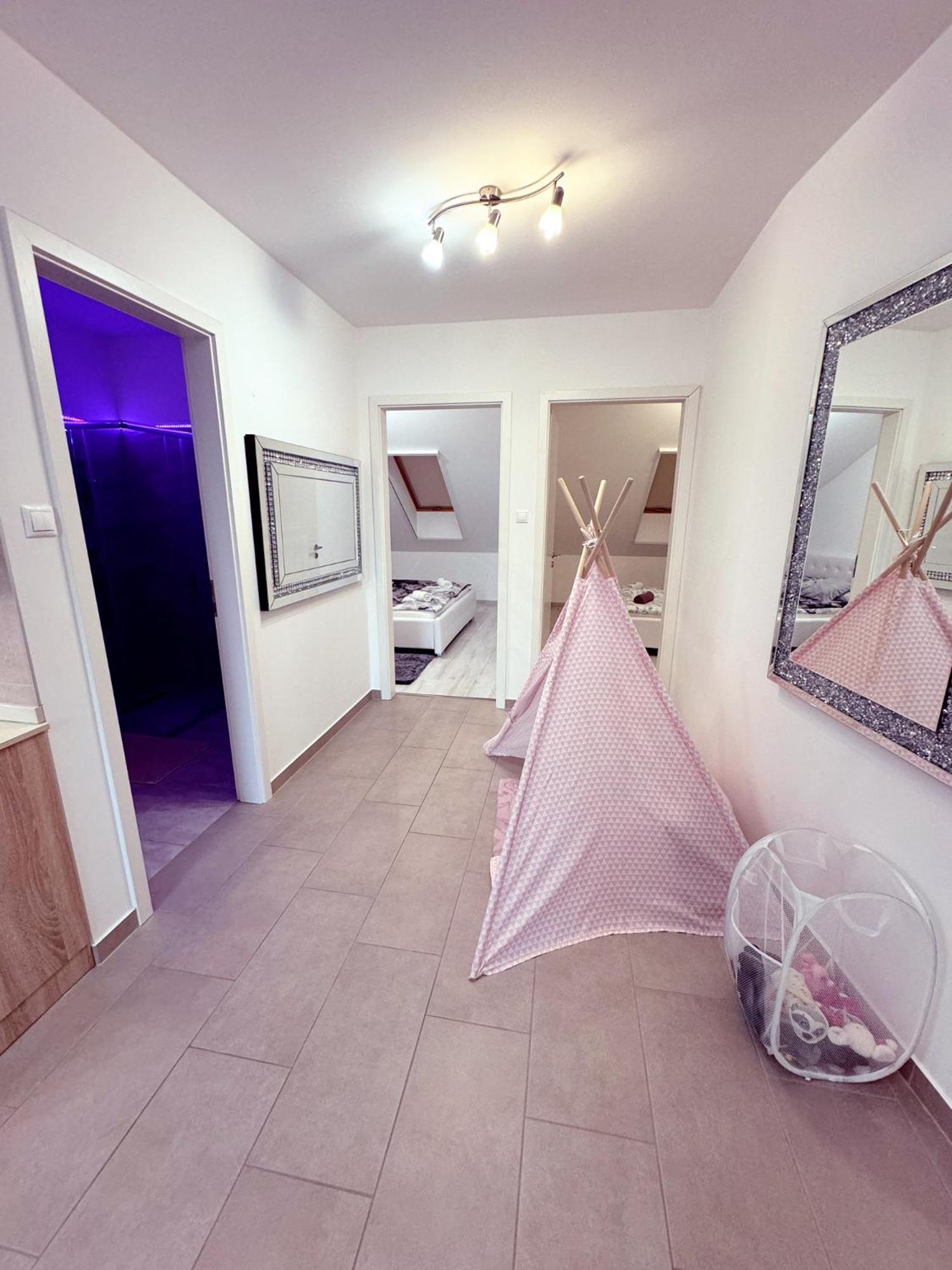 Exclusive Family Apartman Apartman Pécs Kültér fotó